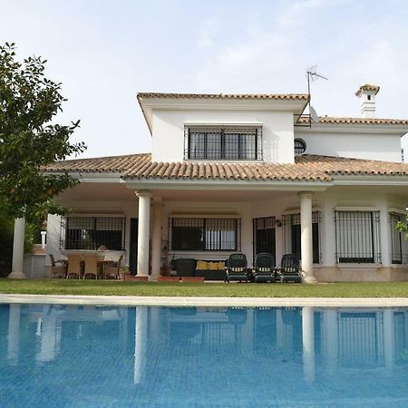 Villa Las Redes El Puerto de Santa Maria Luaran gambar